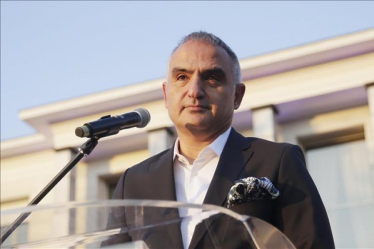 Bakan Ersoy: Turizm i&ccedil;in bir paket hazırlıyoruz!