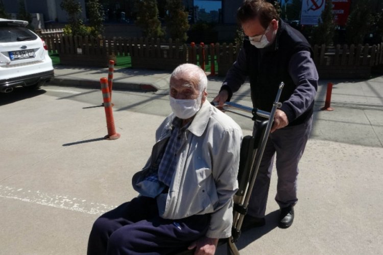 96 yaşında korona vir&uuml;s&uuml; yendi!