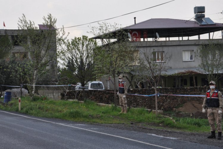 TIR şof&ouml;r&uuml;nde koronavir&uuml;s &ccedil;ıkınca 7 evde 24 kişi karantinaya alındı
