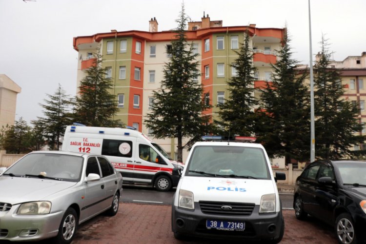 Yalnız yaşadığı evde &ouml;l&uuml; bulundu