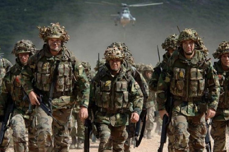 ABD kuvvetlerini Irak'ta yeniden konuşlandıracak