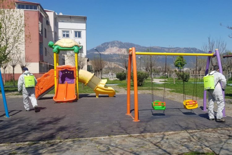 Bursa Gürsu'da parklar dezenfekte ediliyor
