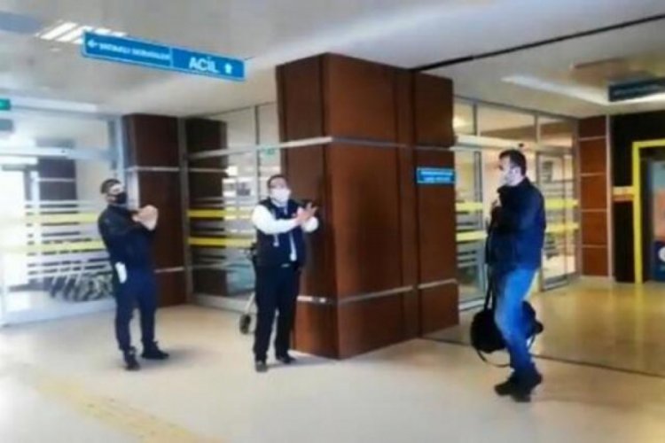 Edirne'de koronavirüsü yenen güvenlik görevlisi, alkışlarla taburcu oldu