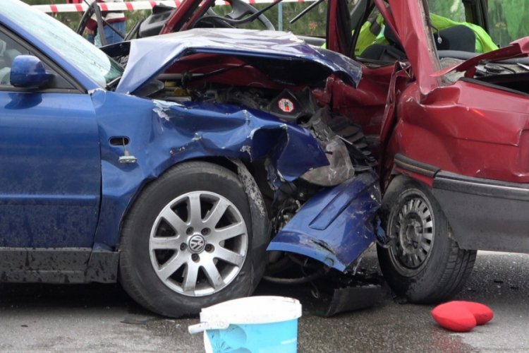 Bursa'da trafik canavarını vir&uuml;s de durduramadı