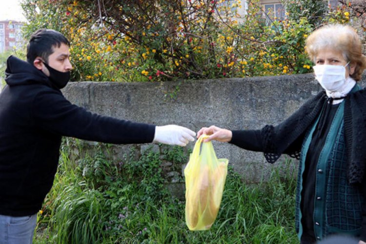 Mahallelerde ekmek satışı başladı