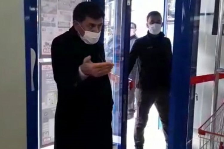 Belediye başkanından marketteki izdihama tepki