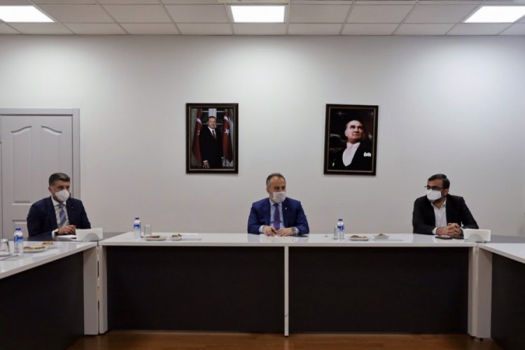 Toplu taşıma esnafına Bursa B&uuml;y&uuml;kşehir desteği