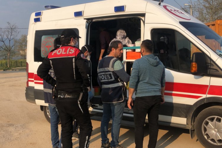 Bursa'da sokağa &ccedil;ıkma yasağını delip polise saldırdılar