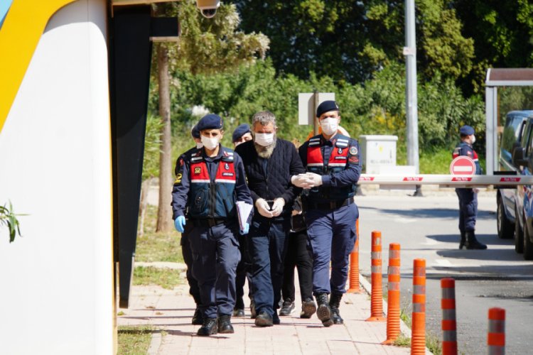 L&uuml;ks villayı kumarhaneye &ccedil;evirdiler