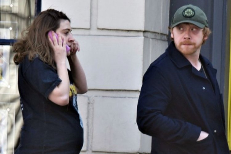Harry Potter'ın yıldızı Rupert Grint baba oluyor