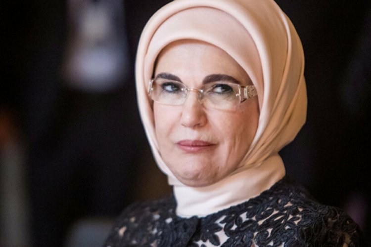 Emine Erdoğan'dan "evde kal" mesajı