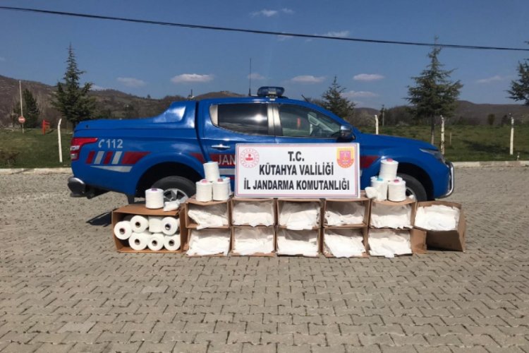 K&uuml;tahya'da 22 bin adet ka&ccedil;ak maske ele ge&ccedil;irildi