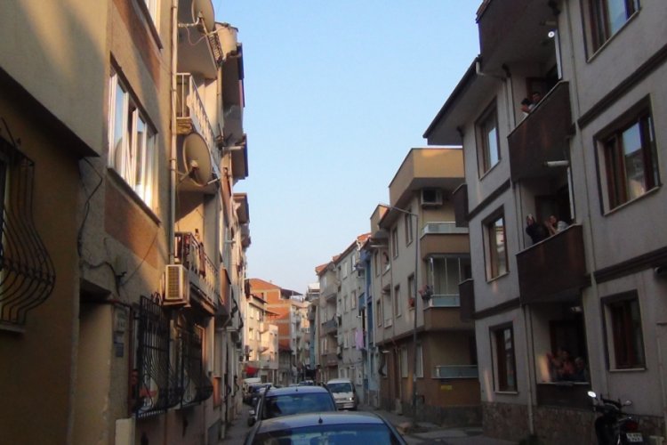 Bursa'da komşularına konser verdi!