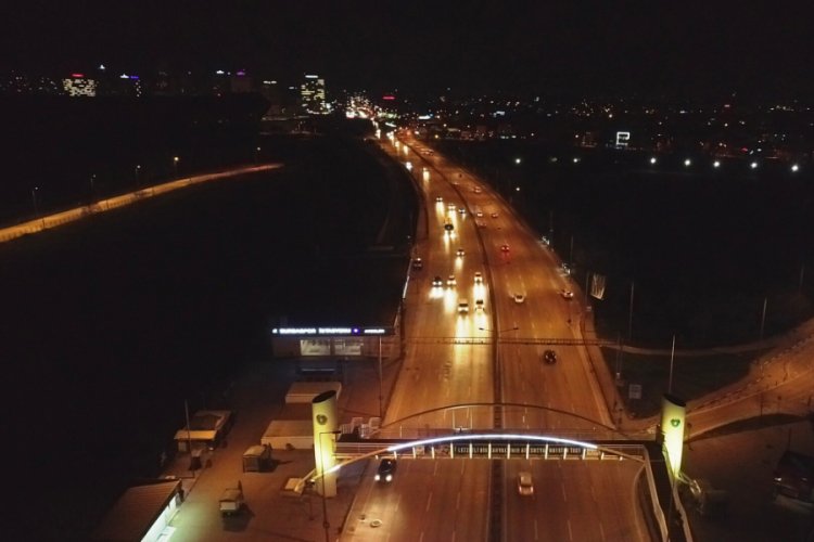 Bursalılar yasağın ardından sokağa &ccedil;ıktı