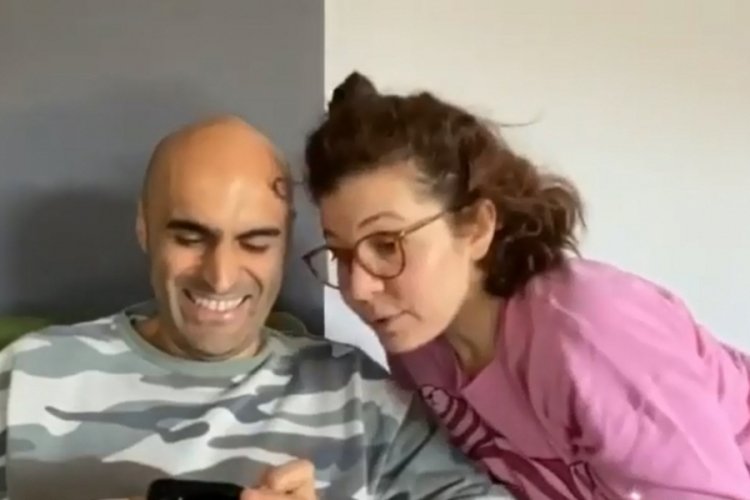 &Uuml;nl&uuml; &ccedil;ift  evden g&uuml;ld&uuml;rd&uuml;