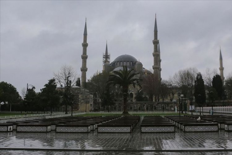 Marmara B&ouml;lgesi'nin genelinde &ccedil;arşamba g&uuml;n&uuml; kuvvetli yağış bekleniyor