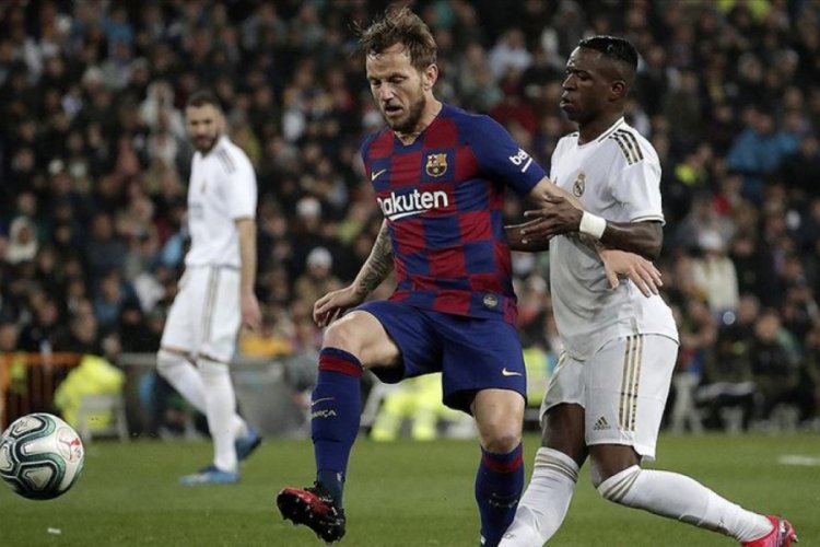 Rakitic'den kendisini g&ouml;ndermek isteyen Barcelona'ya tepki