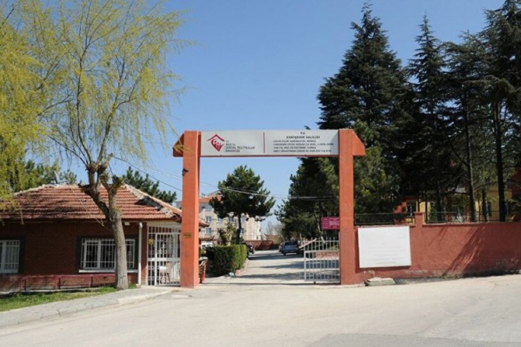 Huzurevlerinde ilk koronavir&uuml;s vakası Eskişehir'de g&ouml;r&uuml;ld&uuml;