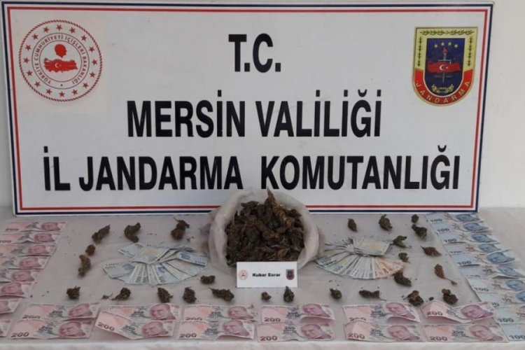 Uyuşturucu satan 2 kişi g&ouml;zaltına alındı