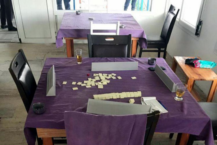 Oyun oynatan kafe kapatıldı