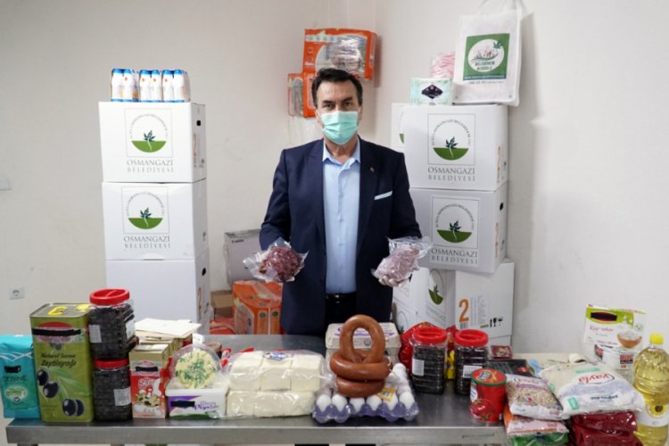Bursa'da Ramazan i&ccedil;in et ve s&uuml;t &uuml;r&uuml;nleri ile &ccedil;ocuklara &ouml;zel paket