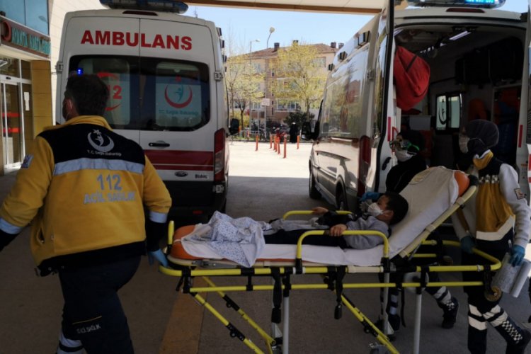 Bursa'da 5 yaşındaki &ccedil;ocuğun &uuml;zerine giysi dolabı devrildi