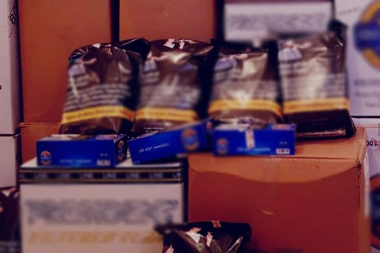273 kilogram ka&ccedil;ak t&uuml;t&uuml;n ele ge&ccedil;irildi