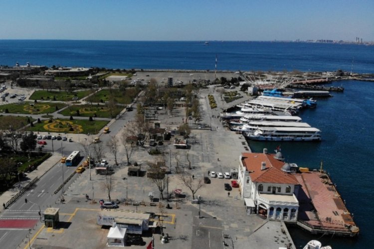 Sokağa &ccedil;ıkma yasağı &ouml;ncesi Kadık&ouml;y havadan g&ouml;r&uuml;nt&uuml;lendi