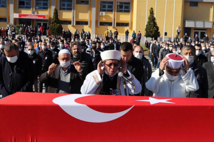 Şehit Uzman &Ccedil;avuş Muhammet Fatih Durhan toprağa verildi