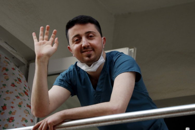 Salgını yenen hemşire, plazma bağış&ccedil;ısı oldu