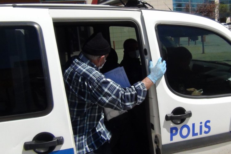 Bursa'da yardımına polis yetişti