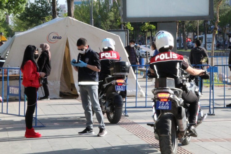 Korona vir&uuml;s tedbirlerini ihlal eden 512 kişiye 490 bin lira ceza