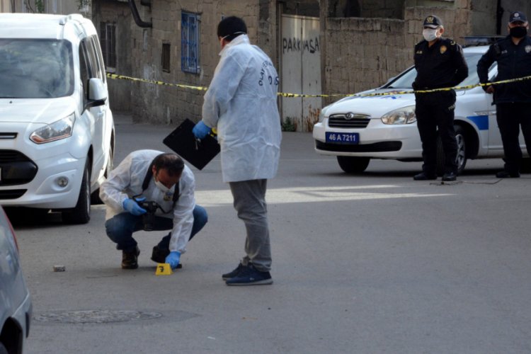 Tartıştığı kişiyi tabancayla vurup ka&ccedil;tı