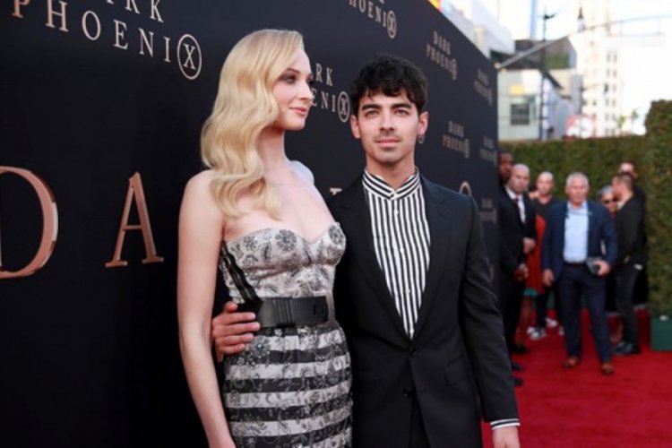 Sophie Turner: Karantina onun i&ccedil;in tam bir hapis