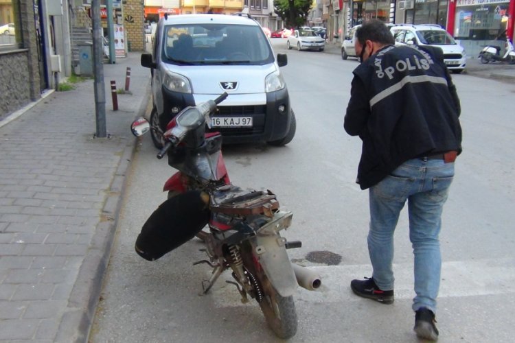 Bursa'da ceza &uuml;st&uuml;ne ceza yedi, g&ouml;zaltına alındı