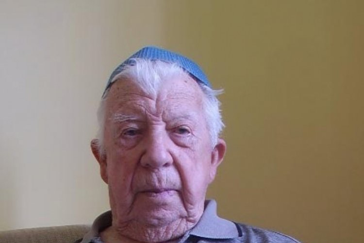 104 yaşında, kalp krizinden &ouml;ld&uuml;