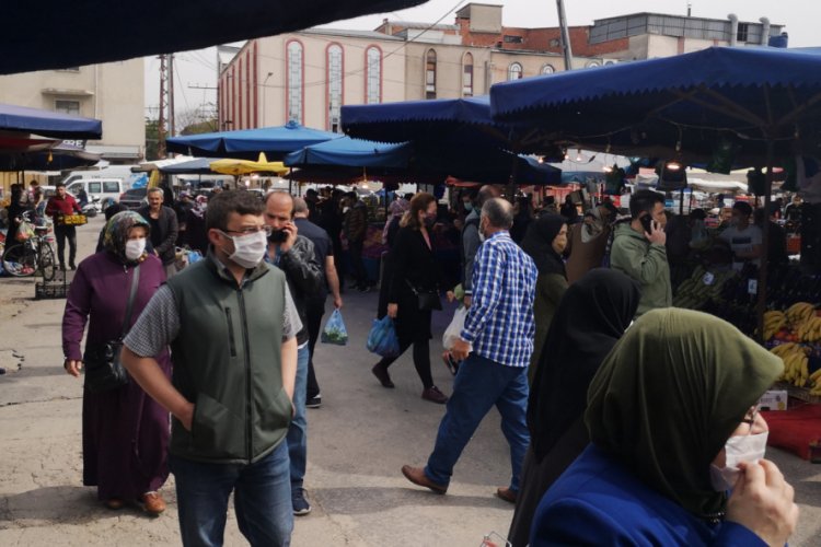 Bursa'da pazarlar doldu taştı!
