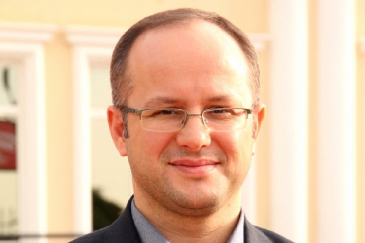Evdeki &Ouml;ğretmen boş durmadı