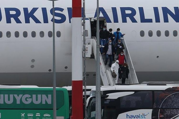 İngiltere'deki T&uuml;rk vatandaşları da yurda getirildi