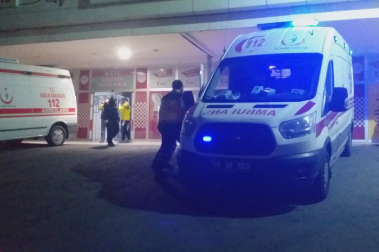 Silahlı &ccedil;atışmada 2 polis yaralandı