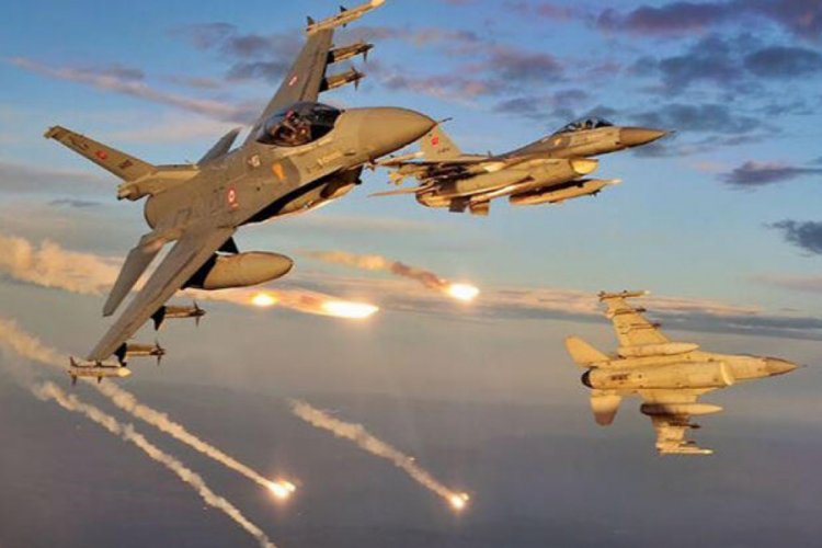 T&uuml;rk jetleri 7 saat 35 dakika havada kaldı