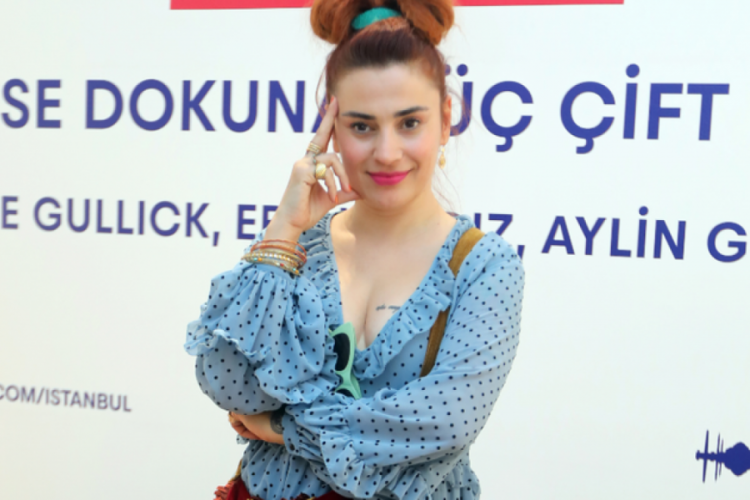 Ceylan Ertem: Asıl iyi hissettiren seyirci ile g&ouml;z g&ouml;ze gelebilme