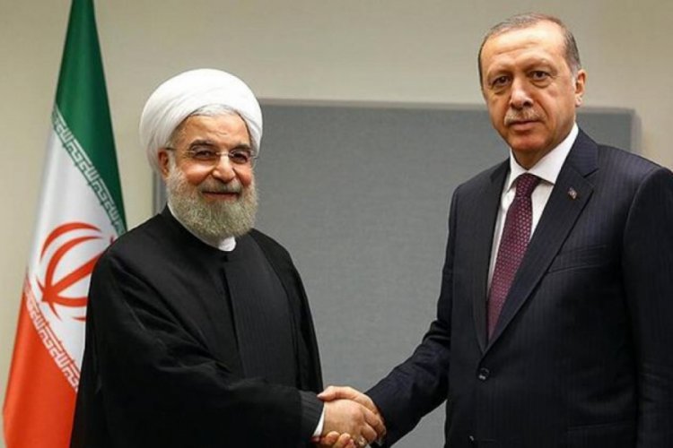 Cumhurbaşkanı Erdoğan, Ruhani ile g&ouml;r&uuml;şt&uuml;