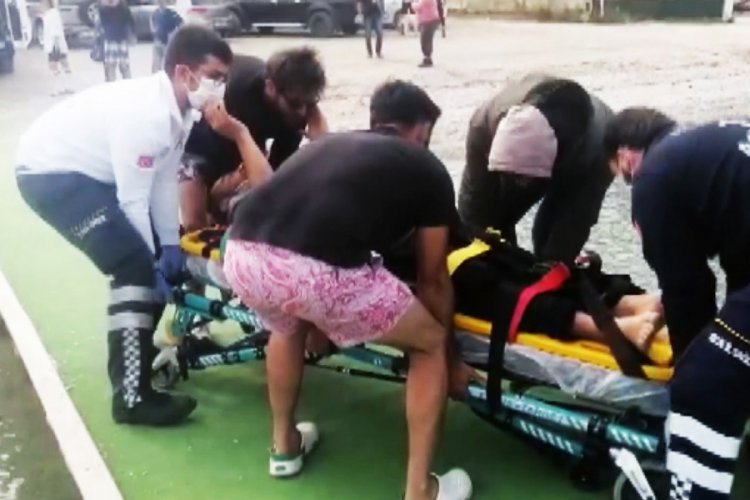 Motosikletle birlikte 80 metreden denize u&ccedil;tu