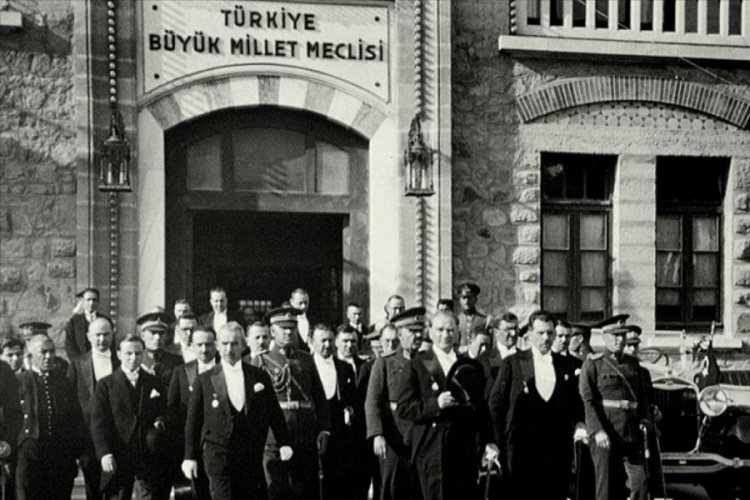 23 Nisan Ulusal Egemenlik ve &Ccedil;ocuk Bayramı... T&uuml;rkiye B&uuml;y&uuml;k Millet Meclisinin a&ccedil;ılışının &uuml;zerinden 100 yıl ge&ccedil;ti
