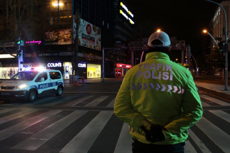 Ankara'da 4 g&uuml;nl&uuml;k sokağa &ccedil;ıkma kısıtlaması başladı