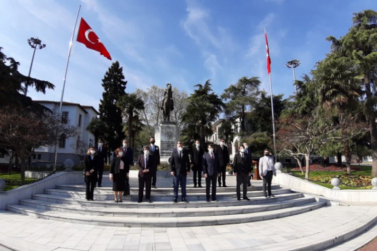 Bursa'da korona vir&uuml;s tedbirleri nedeniyle sade kutlama
