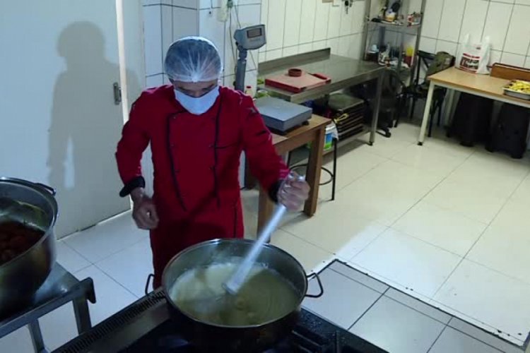Bursa'da sofralarını olmasa da iftar men&uuml;lerini paylaşacaklar