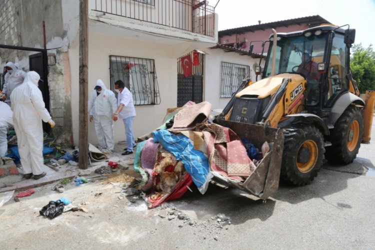 &Ccedil;&ouml;p evden 30 ton atık &ccedil;ıktı