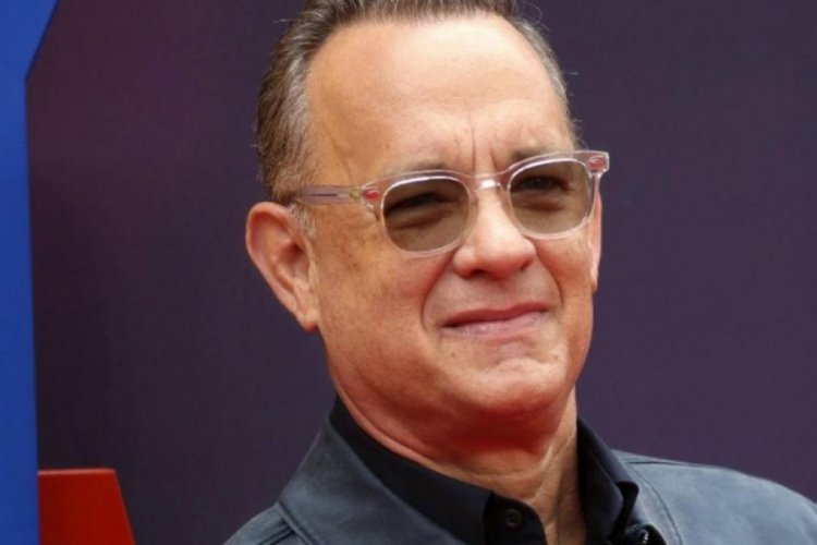 Tom Hanks, 'Corona' adlı 8 yaşındaki &ccedil;ocuğa daktilosunu hediye etti
